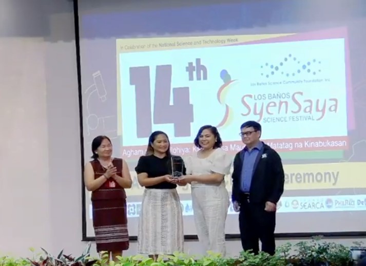 Ms. Jessica Baroga Barbecio and Dr. Sheryl A. Yap were awarded the PARRFI Research and Development Award (Research Category)