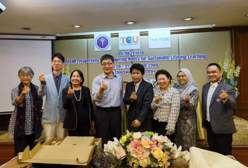 Dr. Bandalaria (3rd from left) wit the invited speakers from ASEAN-member countries. Shared from Dr. Mel Bandalaria’s Facebook Page (source)