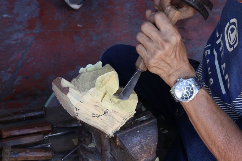 7 July 2023 – Live demonstration of wood carving at Paete, Laguna